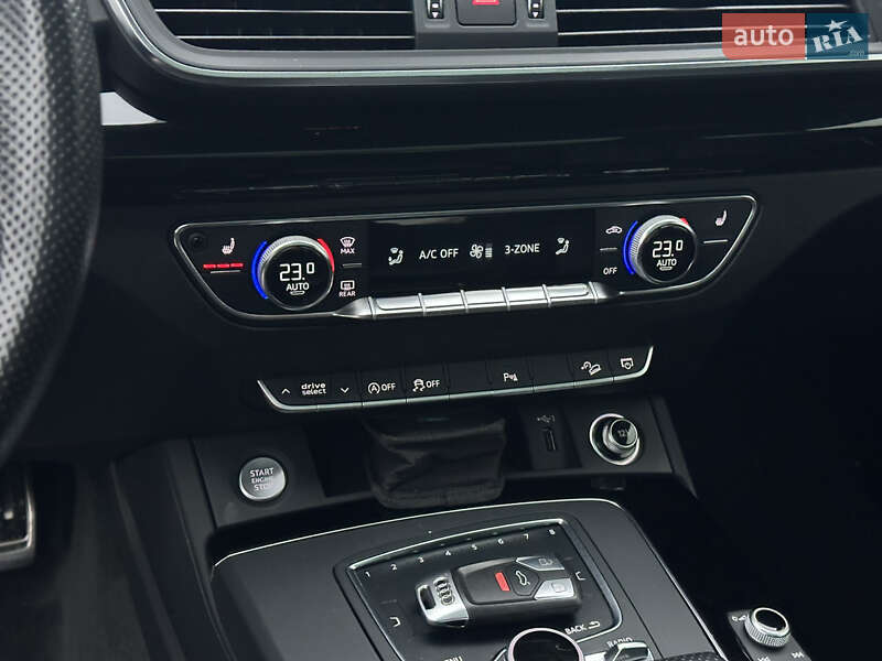 Внедорожник / Кроссовер Audi Q5 2019 в Бродах