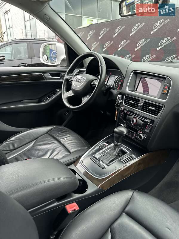 Внедорожник / Кроссовер Audi Q5 2014 в Сумах