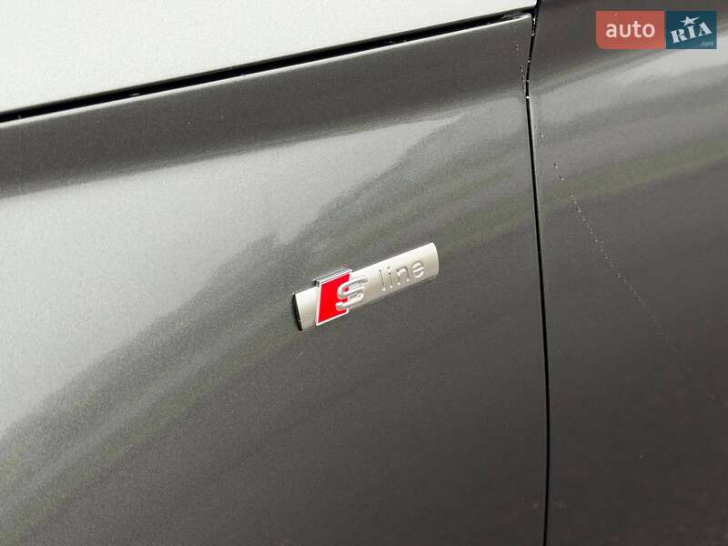 Внедорожник / Кроссовер Audi Q5 2021 в Кривом Роге