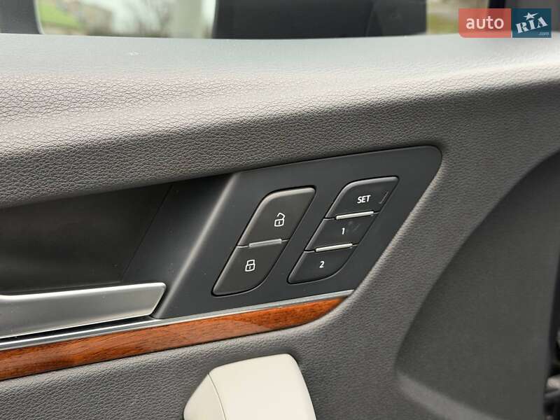 Внедорожник / Кроссовер Audi Q5 2021 в Кривом Роге