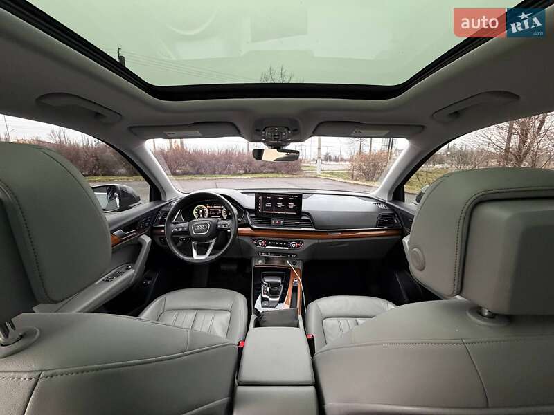 Внедорожник / Кроссовер Audi Q5 2021 в Кривом Роге