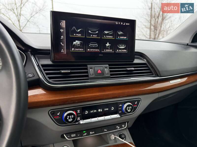 Внедорожник / Кроссовер Audi Q5 2021 в Кривом Роге