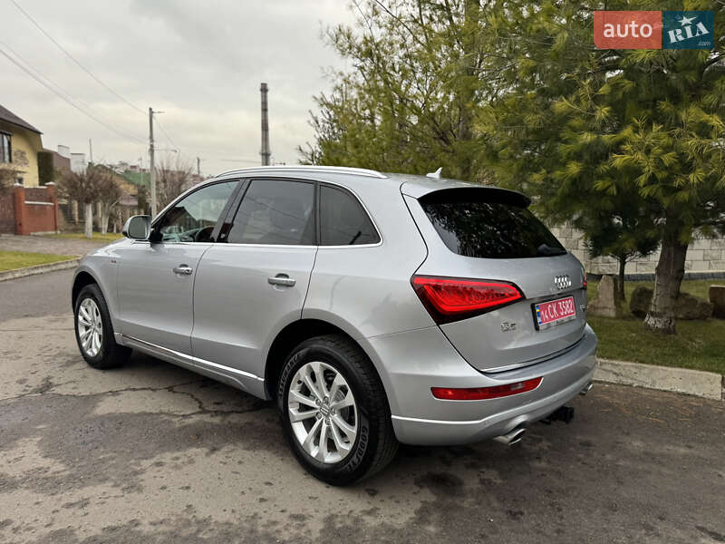 Внедорожник / Кроссовер Audi Q5 2016 в Ровно