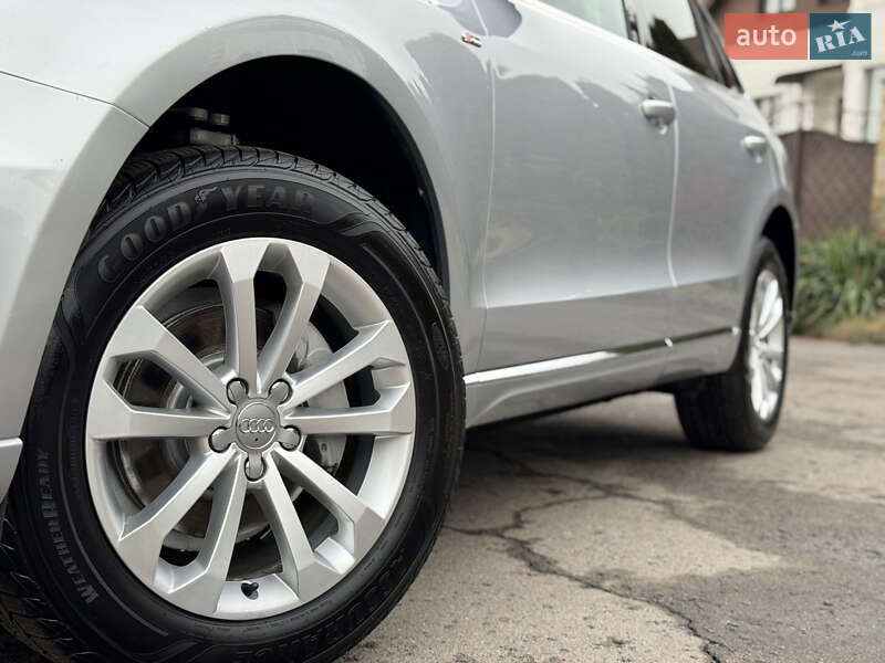 Внедорожник / Кроссовер Audi Q5 2016 в Ровно