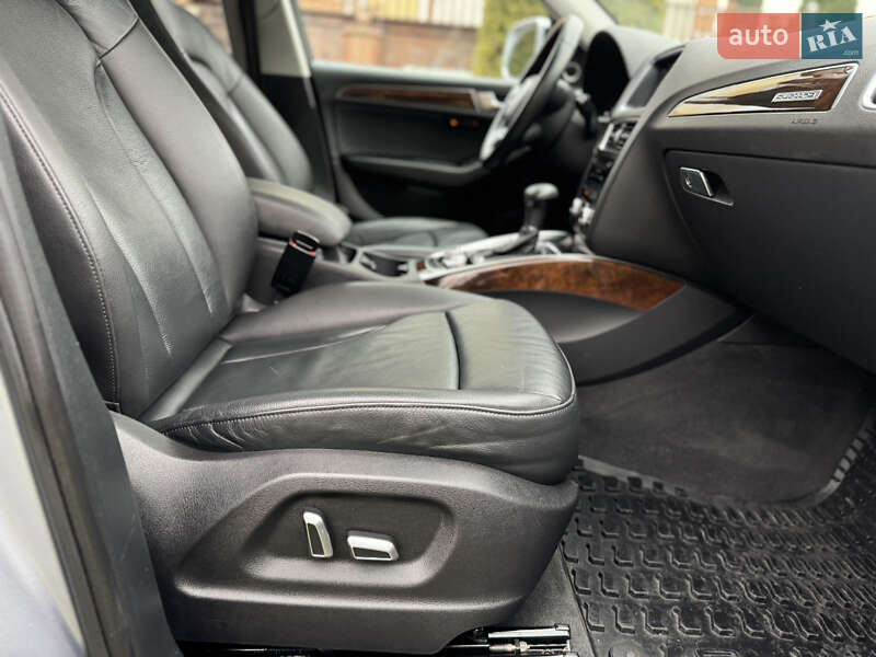 Внедорожник / Кроссовер Audi Q5 2016 в Ровно