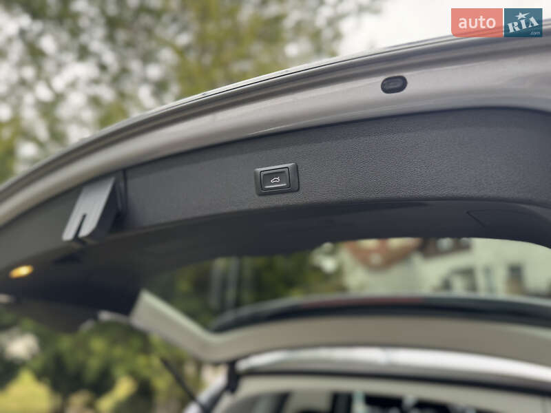 Внедорожник / Кроссовер Audi Q5 2016 в Ровно