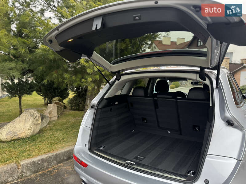 Внедорожник / Кроссовер Audi Q5 2016 в Ровно