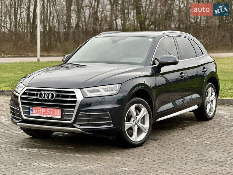 Внедорожник / Кроссовер Audi Q5 2020 в Ровно
