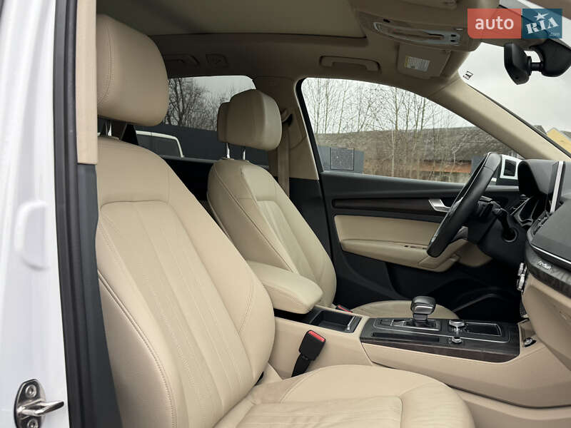 Позашляховик / Кросовер Audi Q5 2018 в Самборі