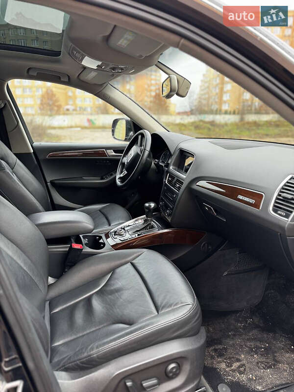 Позашляховик / Кросовер Audi Q5 2012 в Києві