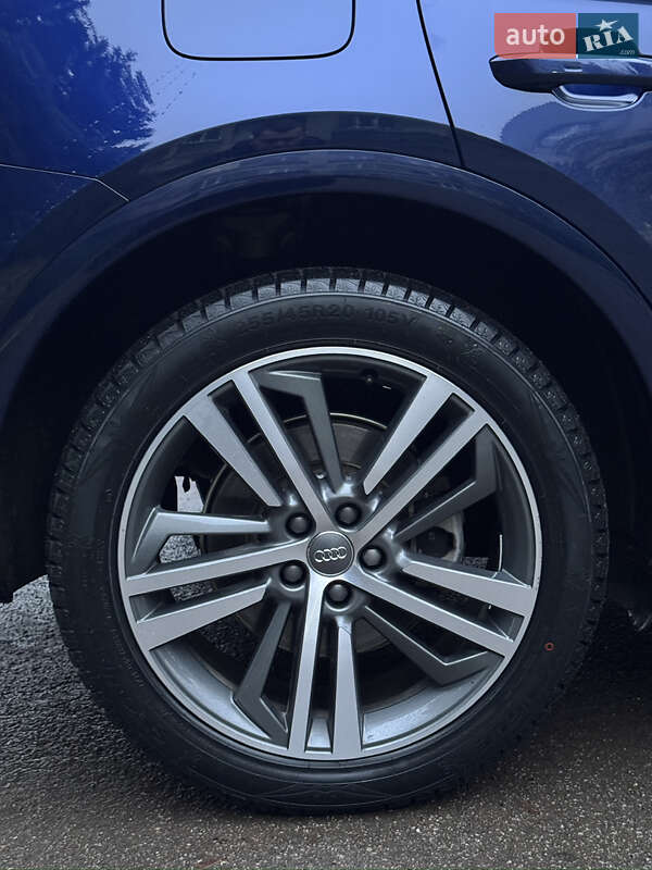 Внедорожник / Кроссовер Audi Q5 2019 в Ровно