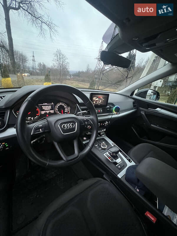 Внедорожник / Кроссовер Audi Q5 2020 в Киеве фото 8 Внедорожник / Кроссовер Audi Q5 2020 в Киеве