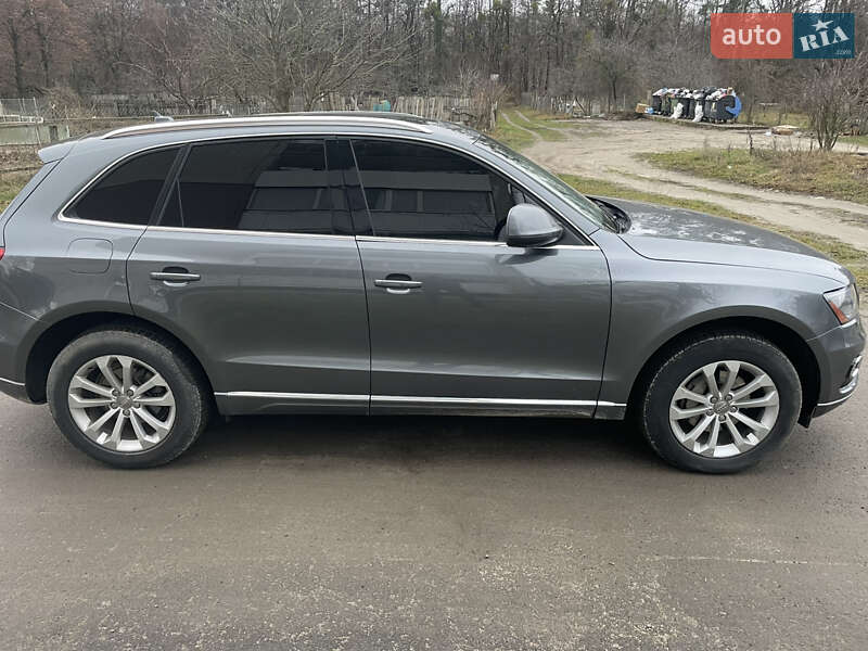 Внедорожник / Кроссовер Audi Q5 2013 в Ровно