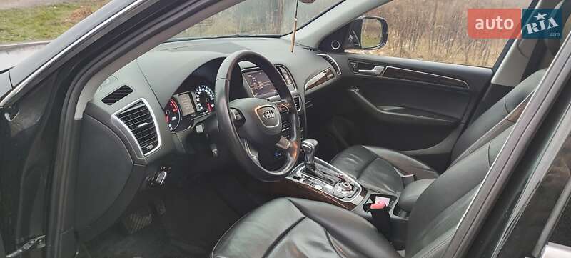 Позашляховик / Кросовер Audi Q5 2013 в Луцьку