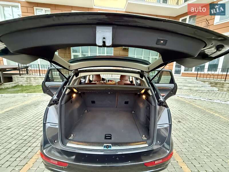 Внедорожник / Кроссовер Audi Q5 2009 в Одессе