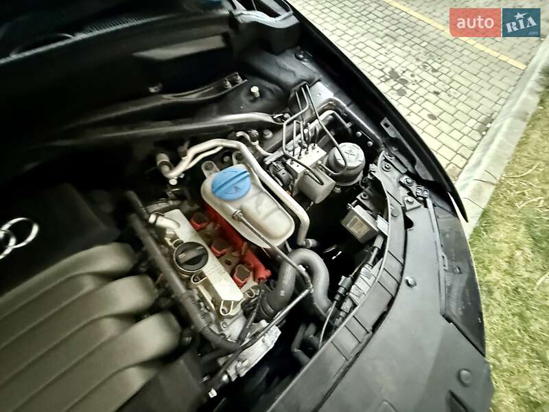 Внедорожник / Кроссовер Audi Q5 2009 в Одессе