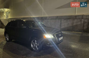 Внедорожник / Кроссовер Audi Q5 2011 в Львове