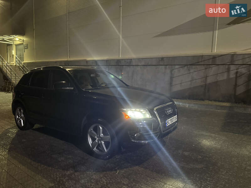 Внедорожник / Кроссовер Audi Q5 2011 в Львове
