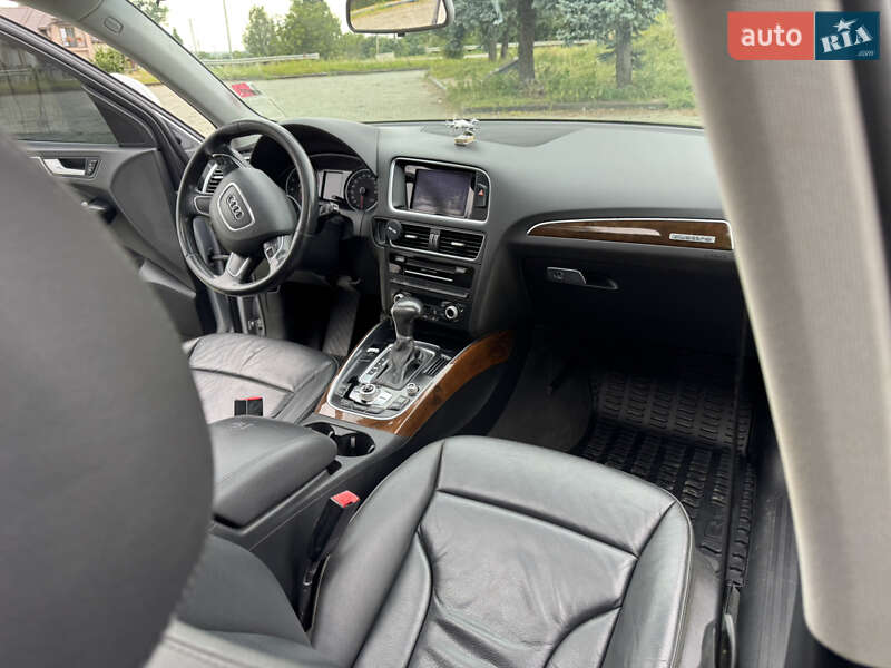 Внедорожник / Кроссовер Audi Q5 2015 в Дубно фото 13 Внедорожник / Кроссовер Audi Q5 2015 в Дубно