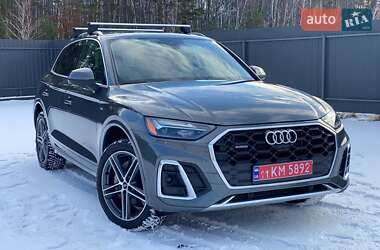 Позашляховик / Кросовер Audi Q5 2022 в Києві
