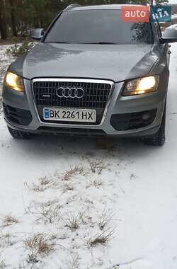 Внедорожник / Кроссовер Audi Q5 2009 в Сарнах