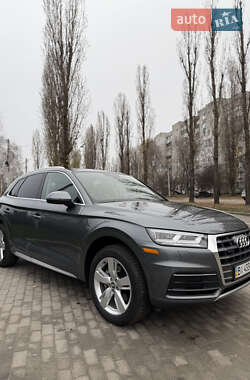 Внедорожник / Кроссовер Audi Q5 2018 в Кременчуге