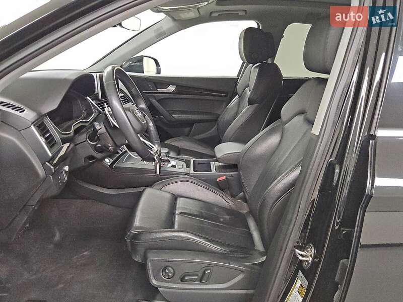 Внедорожник / Кроссовер Audi Q5 2019 в Днепре