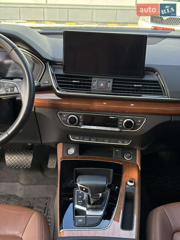 Позашляховик / Кросовер Audi Q5 2020 в Полтаві