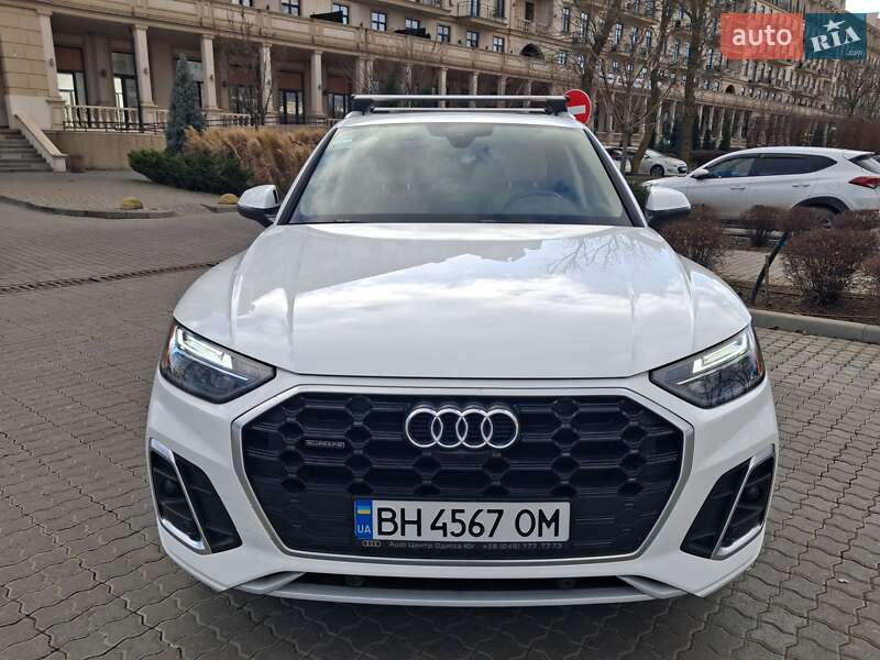 Внедорожник / Кроссовер Audi Q5 2022 в Одессе