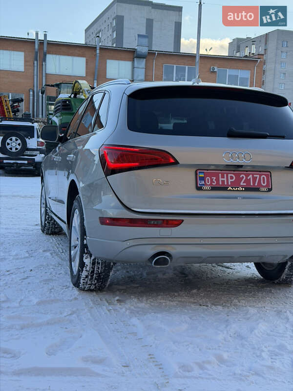 Внедорожник / Кроссовер Audi Q5 2015 в Луцке