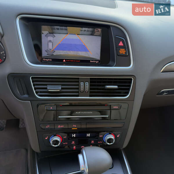 Внедорожник / Кроссовер Audi Q5 2015 в Луцке