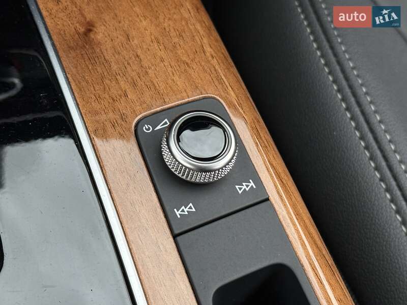 Внедорожник / Кроссовер Audi Q5 2024 в Коломые фото 40 Внедорожник / Кроссовер Audi Q5 2024 в Коломые