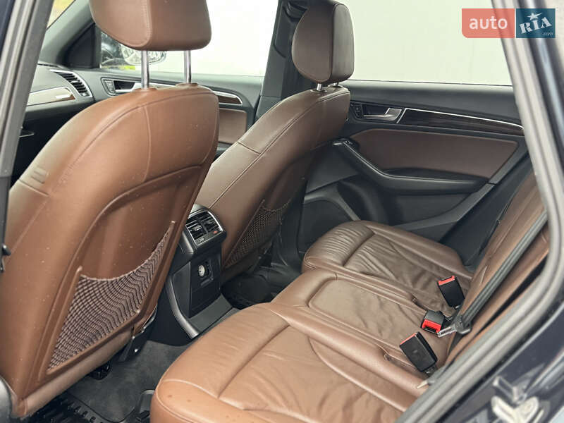 Внедорожник / Кроссовер Audi Q5 2015 в Львове