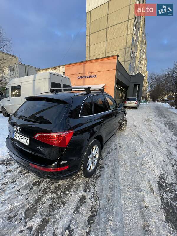 Позашляховик / Кросовер Audi Q5 2010 в Львові