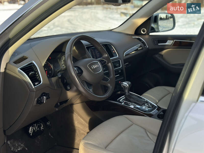 Позашляховик / Кросовер Audi Q5 2015 в Львові фото 35 Позашляховик / Кросовер Audi Q5 2015 в Львові