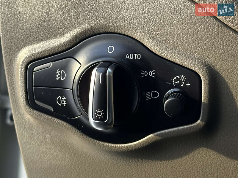 Позашляховик / Кросовер Audi Q5 2015 в Львові фото 51 Позашляховик / Кросовер Audi Q5 2015 в Львові