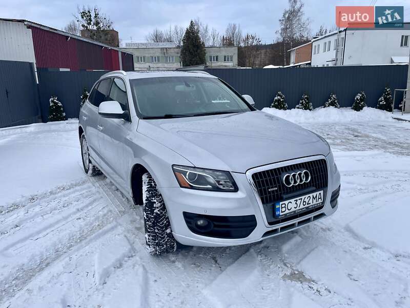 Позашляховик / Кросовер Audi Q5 2011 в Львові