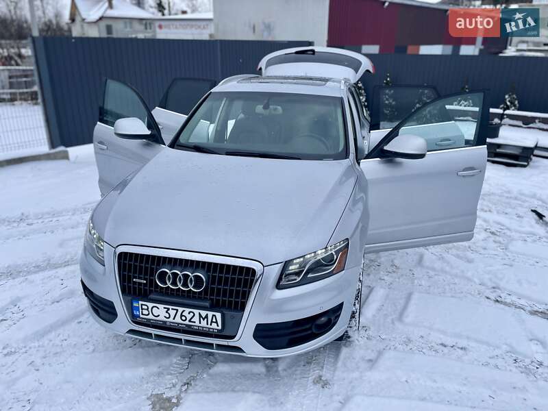 Позашляховик / Кросовер Audi Q5 2011 в Львові