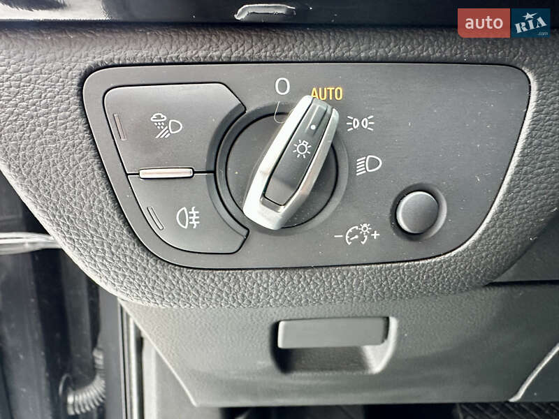 Внедорожник / Кроссовер Audi Q5 2021 в Киеве