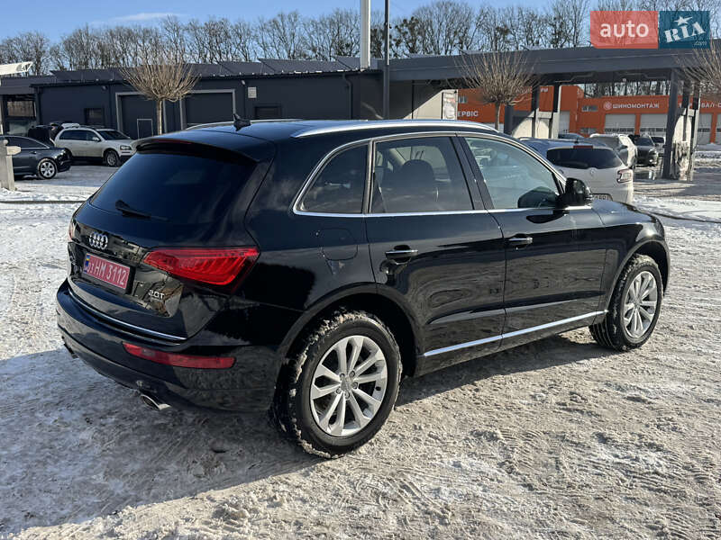 Позашляховик / Кросовер Audi Q5 2015 в Луцьку