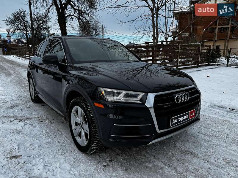 Внедорожник / Кроссовер Audi Q5 2017 в Киеве