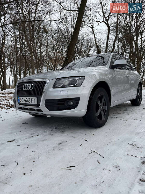 Внедорожник / Кроссовер Audi Q5 2009 в Львове