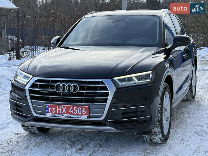 Внедорожник / Кроссовер Audi Q5 2019 в Житомире