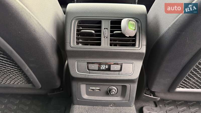 Внедорожник / Кроссовер Audi Q5 2023 в Киеве