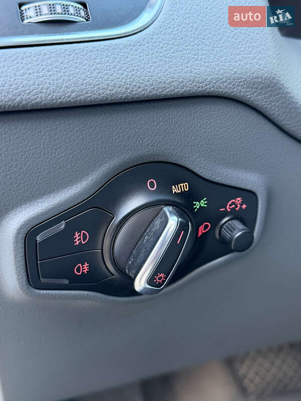 Внедорожник / Кроссовер Audi Q5 2013 в Одессе