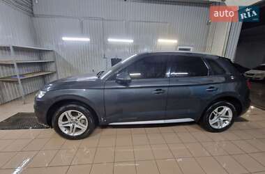 Позашляховик / Кросовер Audi Q5 2018 в Тернополі