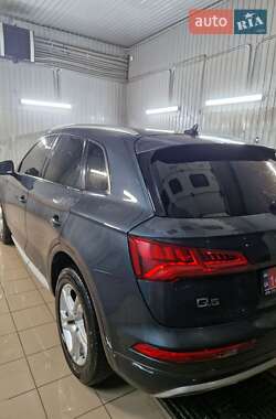 Позашляховик / Кросовер Audi Q5 2018 в Тернополі