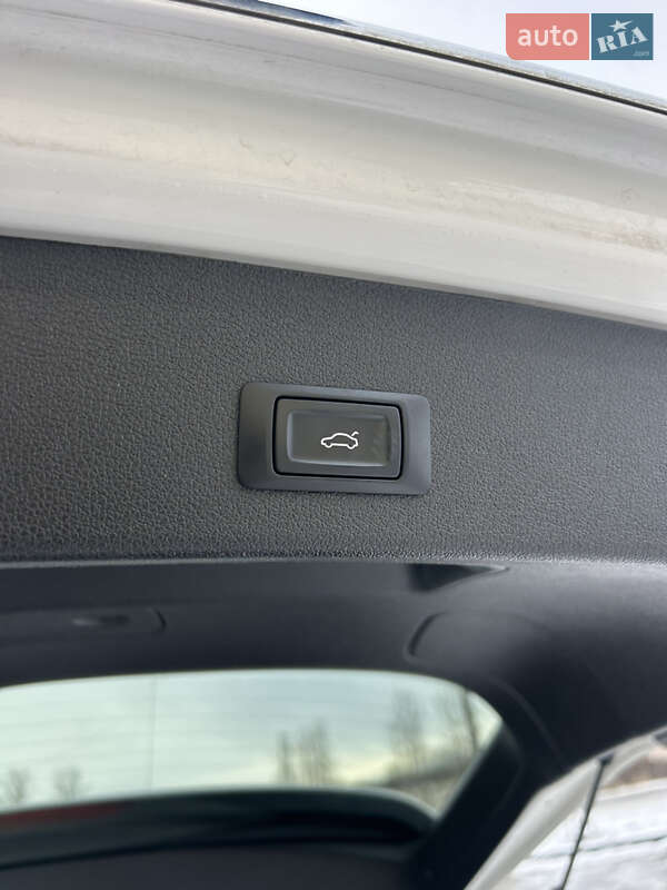 Внедорожник / Кроссовер Audi Q5 2015 в Коломые фото 45 Внедорожник / Кроссовер Audi Q5 2015 в Коломые