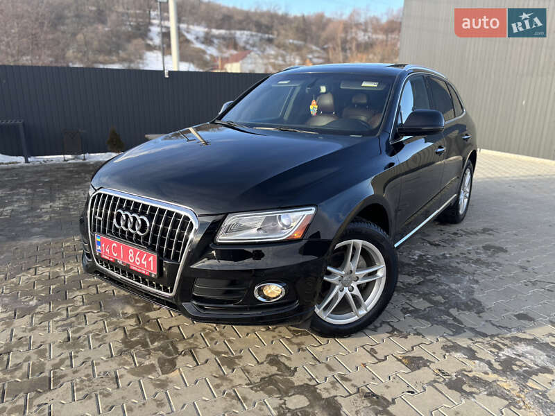 Позашляховик / Кросовер Audi Q5 2016 в Косові