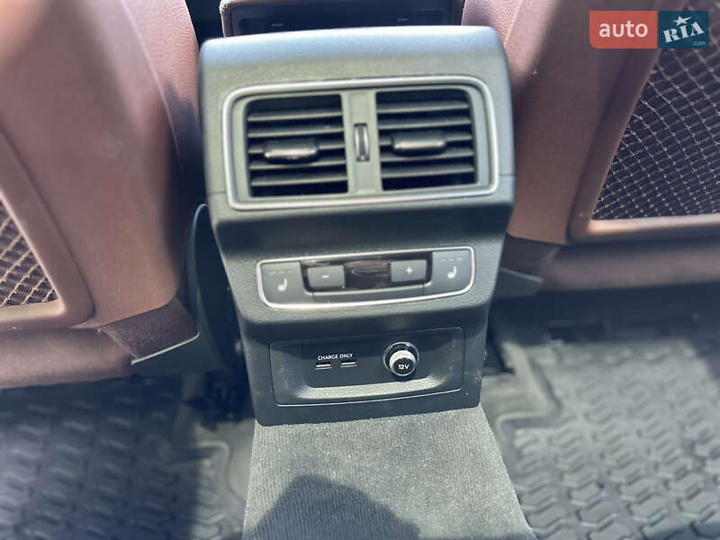 Внедорожник / Кроссовер Audi Q5 2019 в Львове